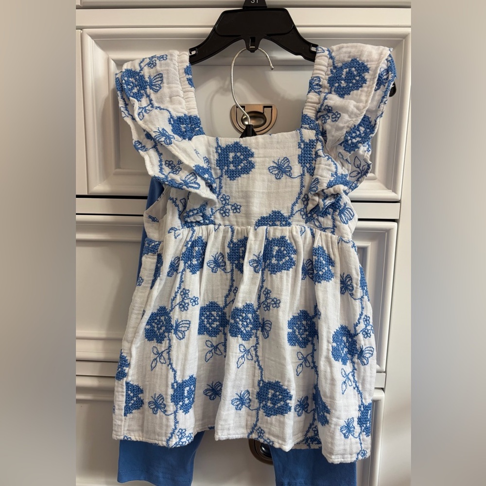 Rare Editions Light Blue Girls Top and matching leggings